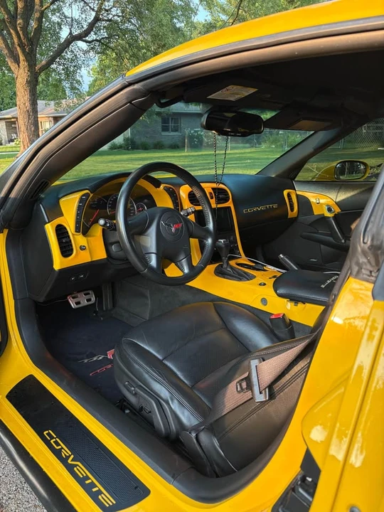 2005 Chevrolet Corvette C6 - Image 6 of 7