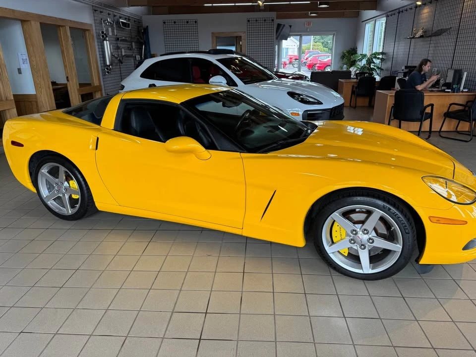 2005 Chevrolet Corvette C6 - Image 6 of 13