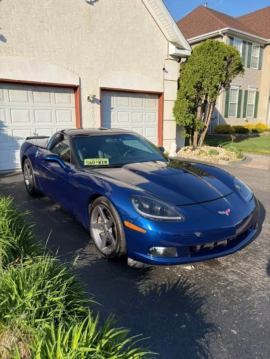 2005 Chevrolet Corvette C6 - Image 2 of 7