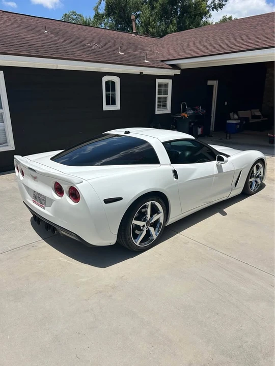 2005 Chevrolet Corvette C6 - Image 3 of 7