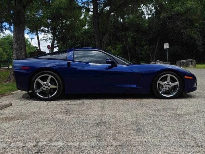 2005 Chevrolet Corvette C6 - Image 2 of 10