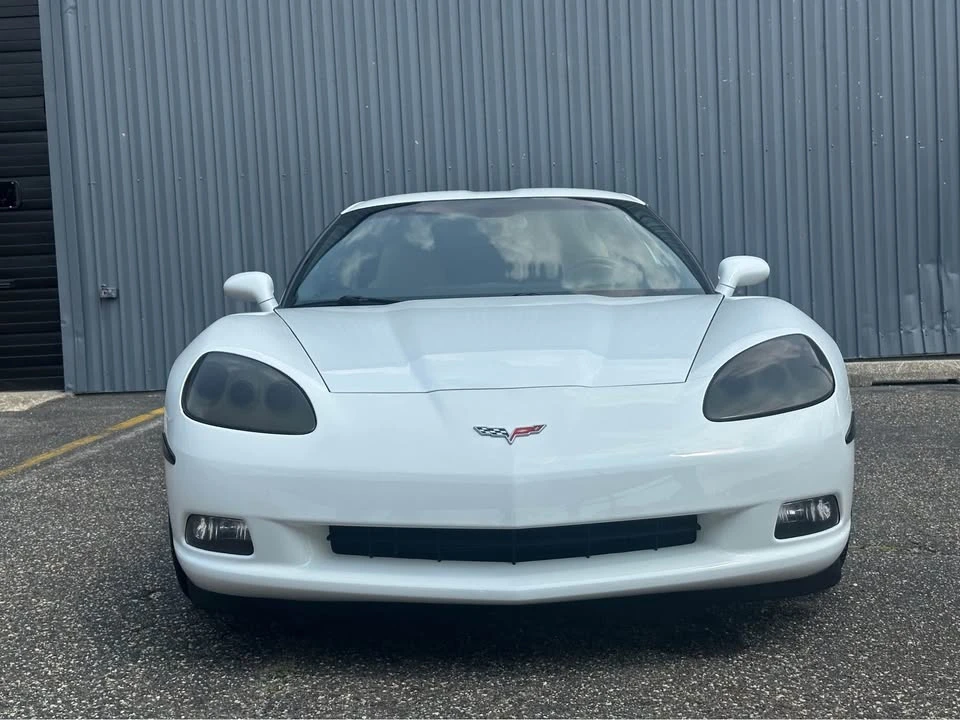 2005 Chevrolet Corvette C6 - Image 2 of 20