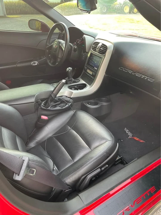 2005 Chevrolet Corvette C6 - Image 8 of 9