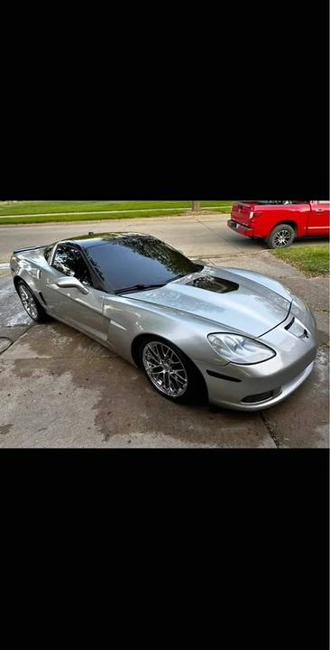 2005 Chevrolet Corvette C6 - Image 1 of 12