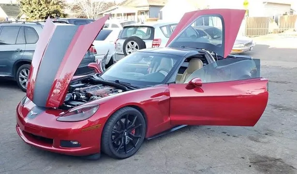 2005 Chevrolet Corvette Coupe 2D