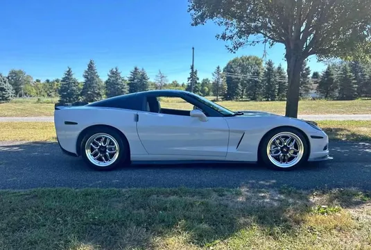 2005 Chevrolet Corvette Coupe 2D