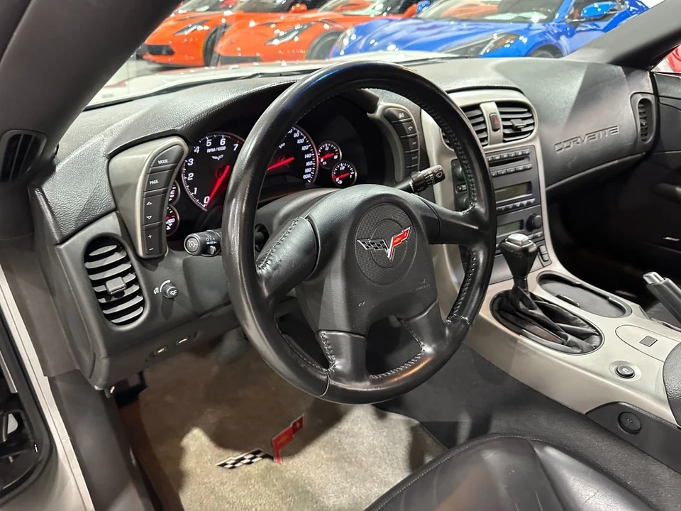 2005 Chevrolet Corvette C6 - Image 12 of 21