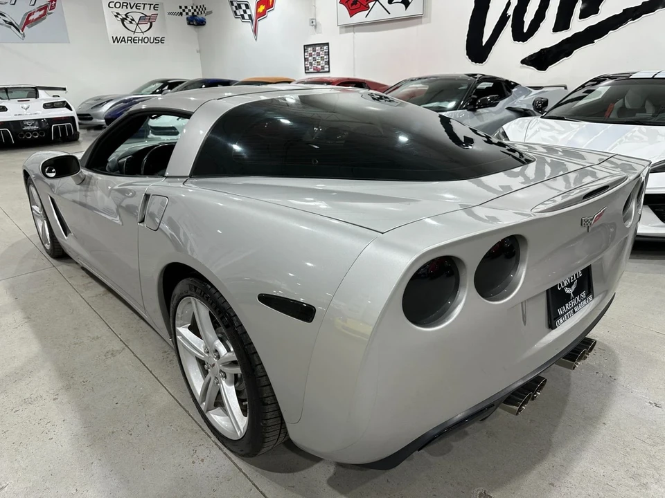 2005 Chevrolet Corvette C6 - Image 3 of 9