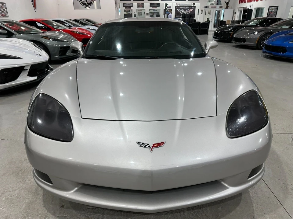 2005 Chevrolet Corvette C6 - Image 6 of 9