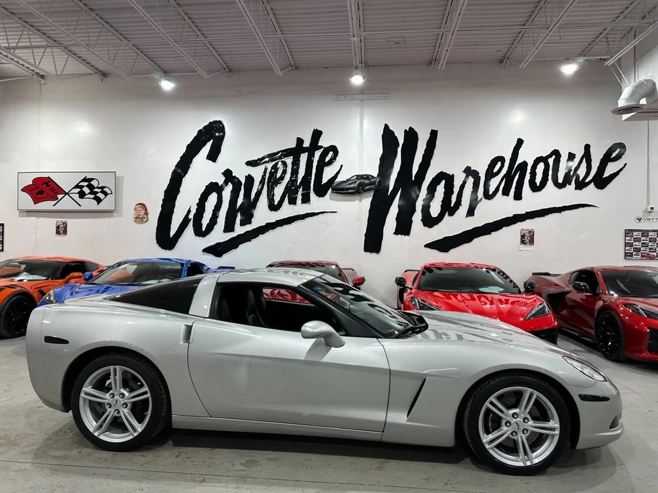 2005 Chevrolet Corvette C6 - Image 11 of 21