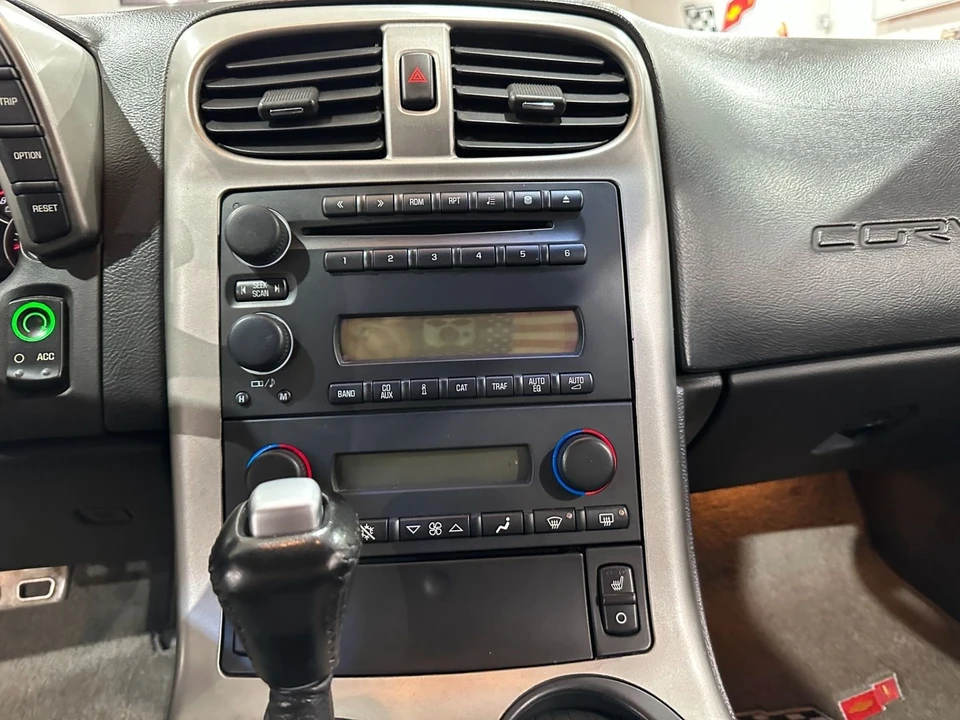 2005 Chevrolet Corvette C6 - Image 16 of 21