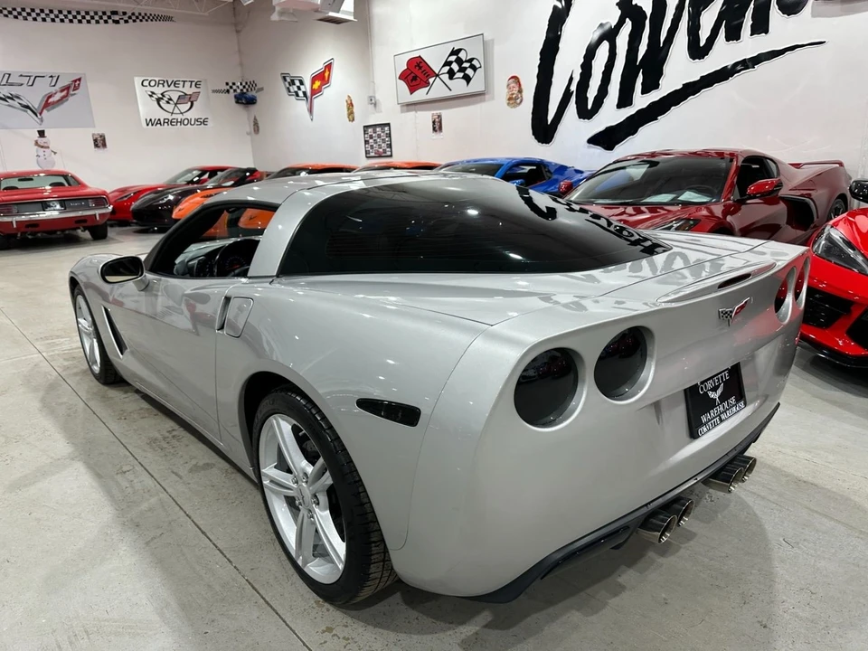 2005 Chevrolet Corvette C6 - Image 4 of 21