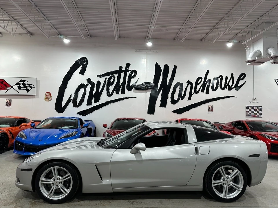 2005 Chevrolet Corvette C6 - Image 2 of 21
