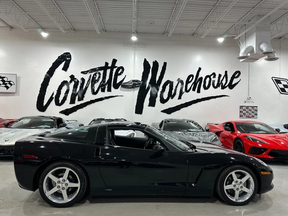 2005 Chevrolet Corvette C6 - Image 10 of 21