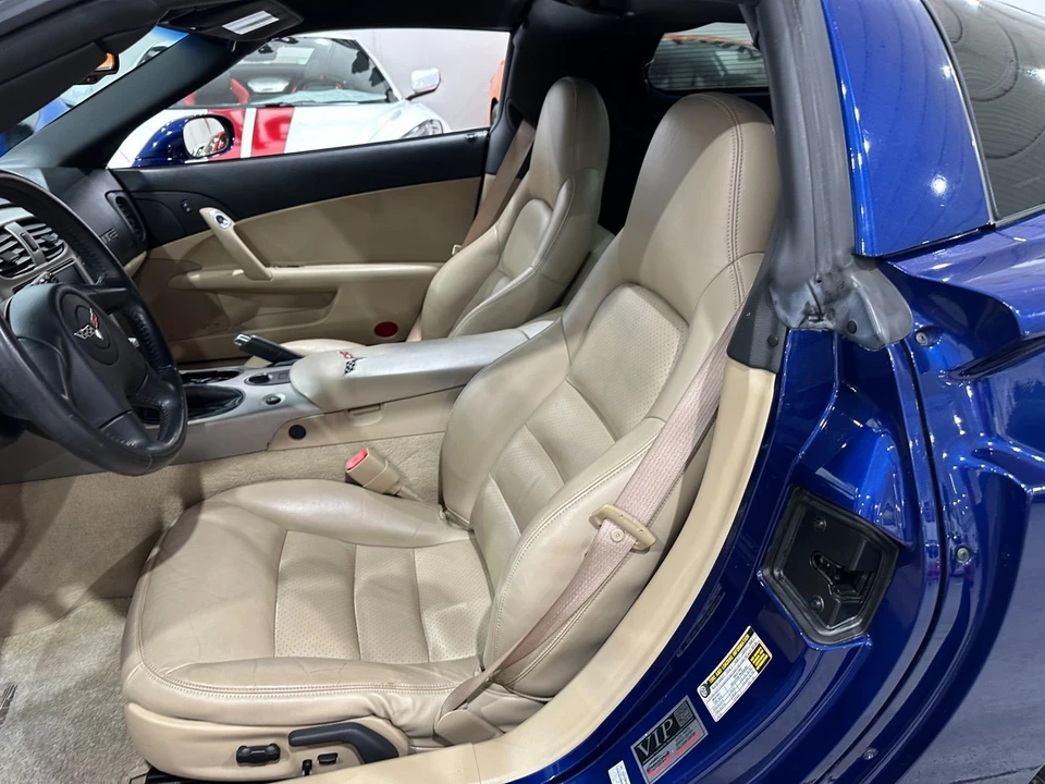 2005 Chevrolet Corvette C6 - Image 13 of 21