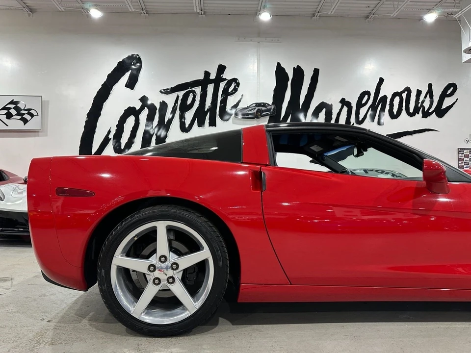 2005 Chevrolet Corvette C6 - Image 5 of 21