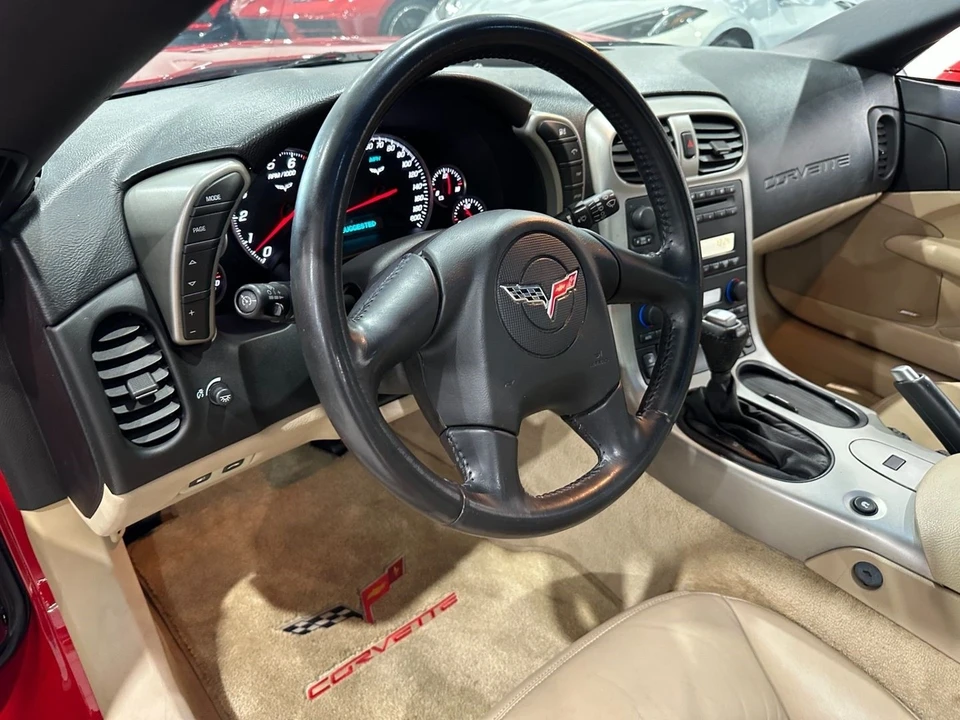 2005 Chevrolet Corvette C6 - Image 12 of 21