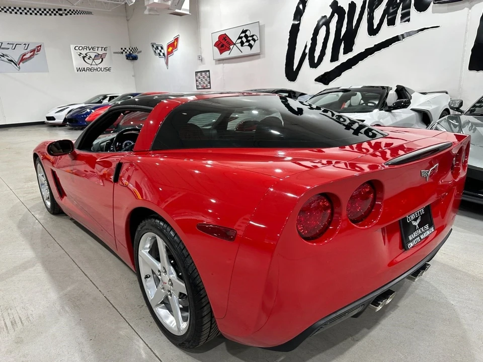 2005 Chevrolet Corvette C6 - Image 4 of 21