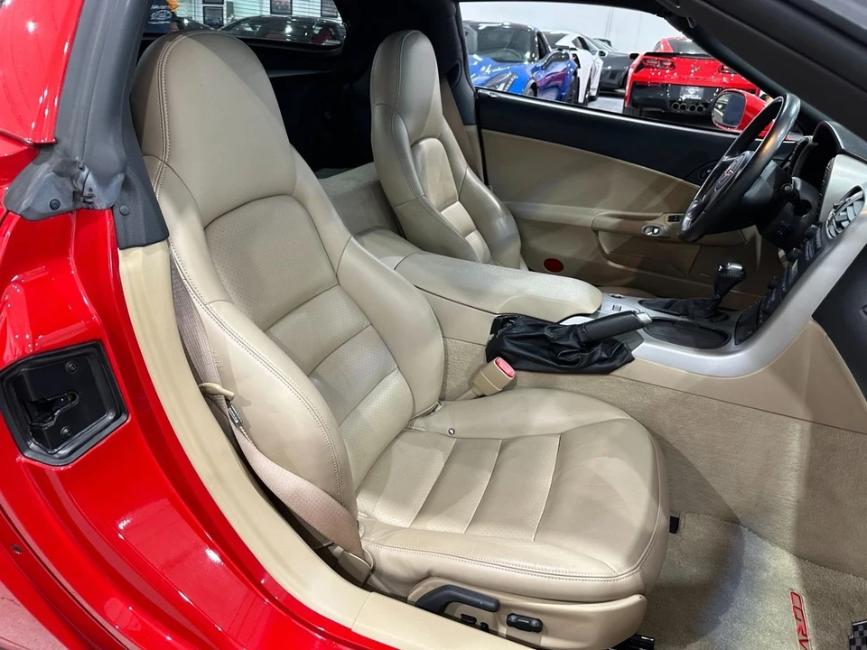 2005 Chevrolet Corvette C6 - Image 13 of 20