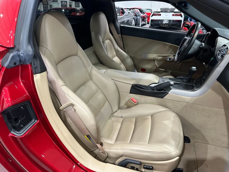 2005 Chevrolet Corvette C6 - Image 13 of 20