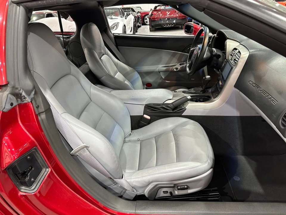 2005 Chevrolet Corvette C6 - Image 19 of 21