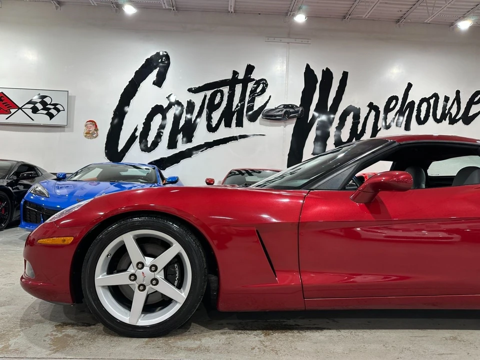 2005 Chevrolet Corvette C6 - Image 7 of 12