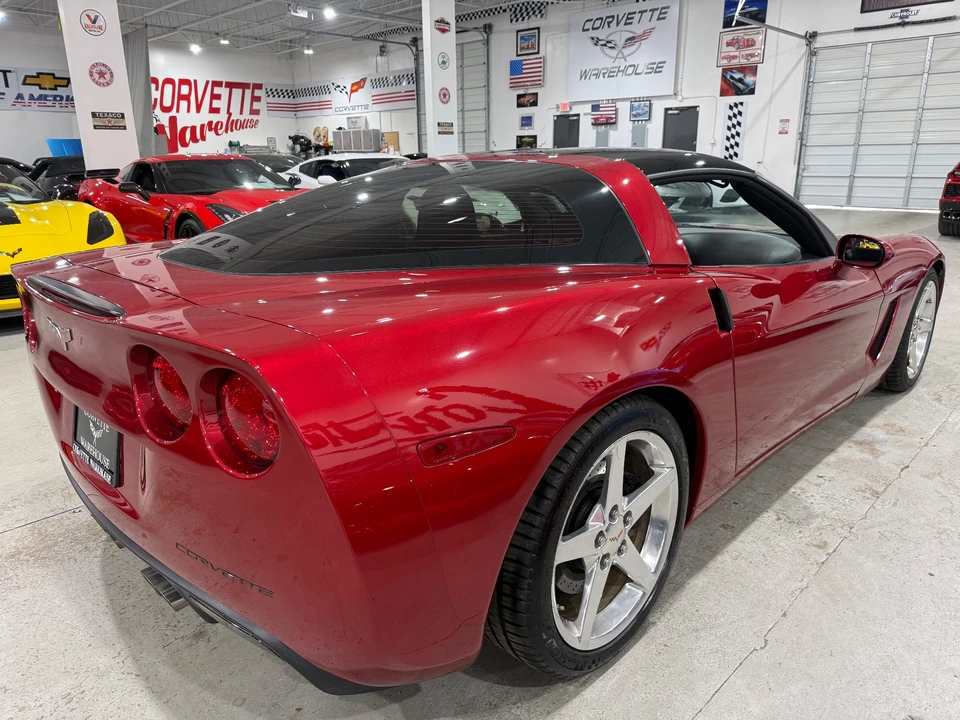 2005 Chevrolet Corvette C6 - Image 5 of 10