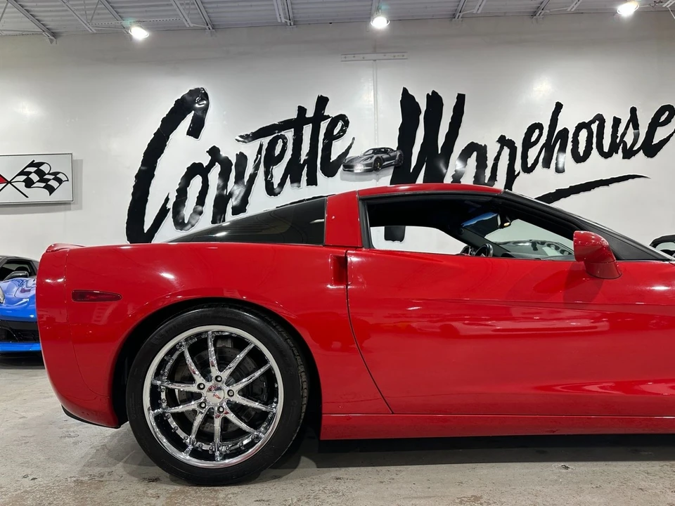 2005 Chevrolet Corvette C6 - Image 5 of 21
