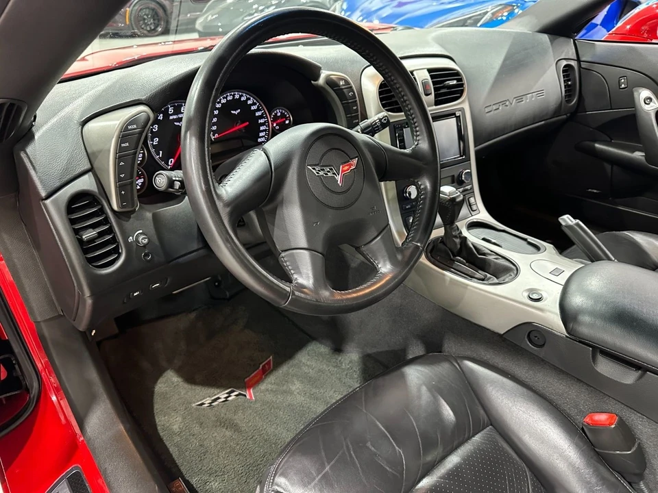 2005 Chevrolet Corvette C6 - Image 14 of 21