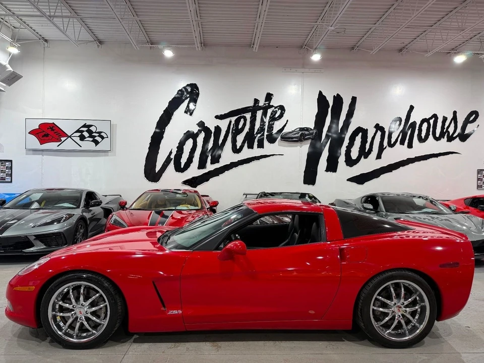 2005 Chevrolet Corvette C6 - Image 2 of 11