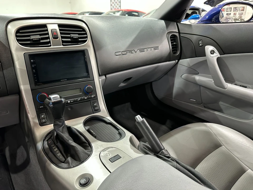 2005 Chevrolet Corvette C6 - Image 17 of 21