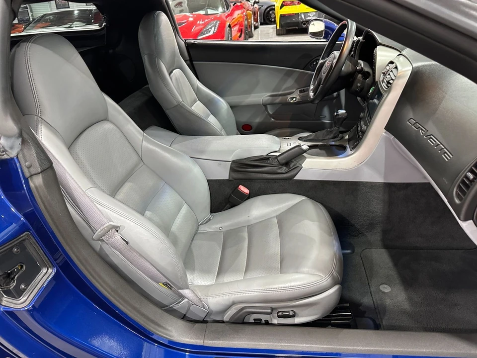 2005 Chevrolet Corvette C6 - Image 13 of 21