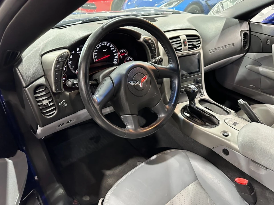2005 Chevrolet Corvette C6 - Image 15 of 21