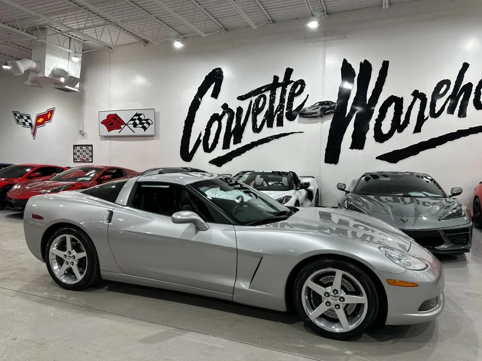 2005 Chevrolet Corvette C6 - Image 10 of 20