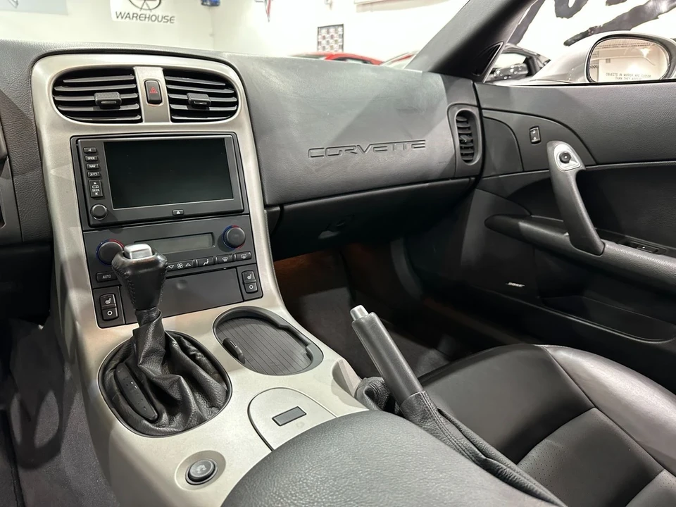 2005 Chevrolet Corvette C6 - Image 16 of 20