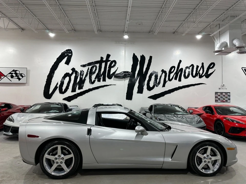 2005 Chevrolet Corvette C6 - Image 10 of 21
