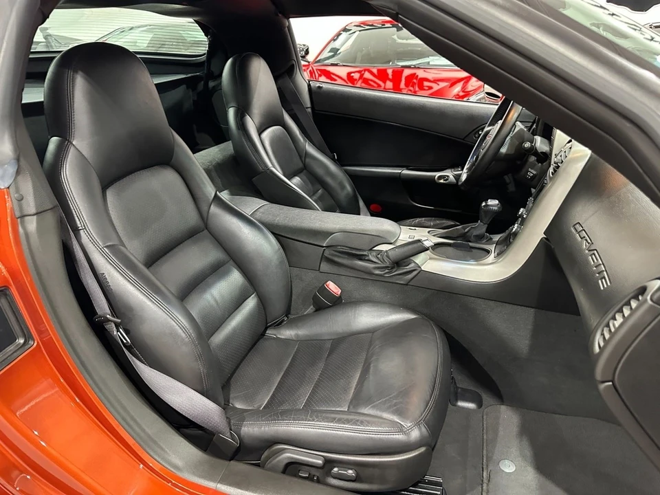 2005 Chevrolet Corvette C6 - Image 14 of 21