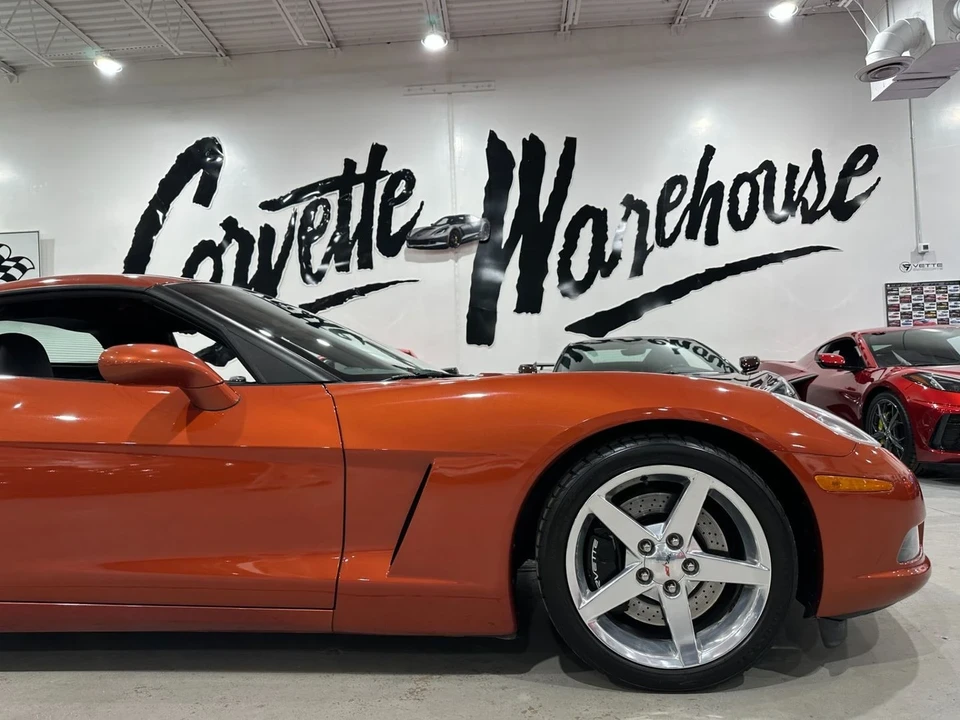 2005 Chevrolet Corvette C6 - Image 5 of 12