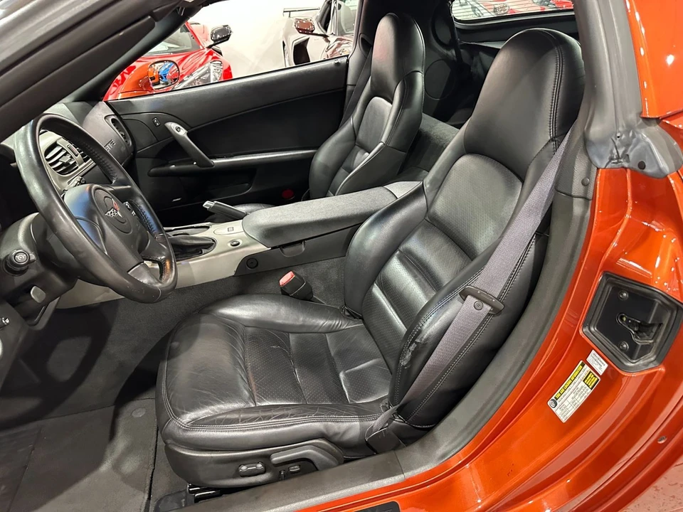 2005 Chevrolet Corvette C6 - Image 13 of 21