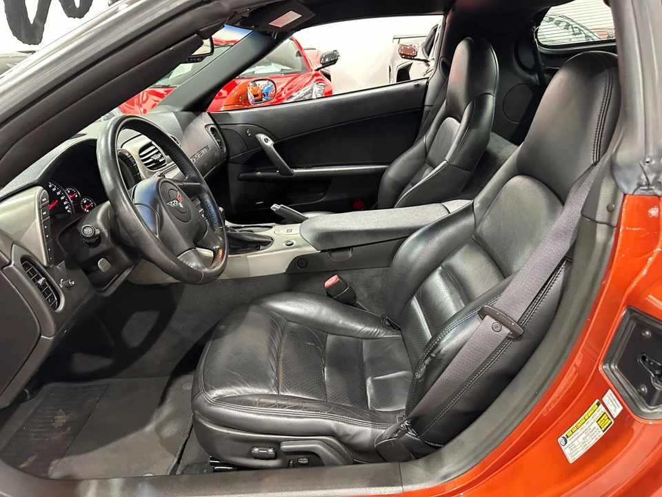 2005 Chevrolet Corvette C6 - Image 18 of 21