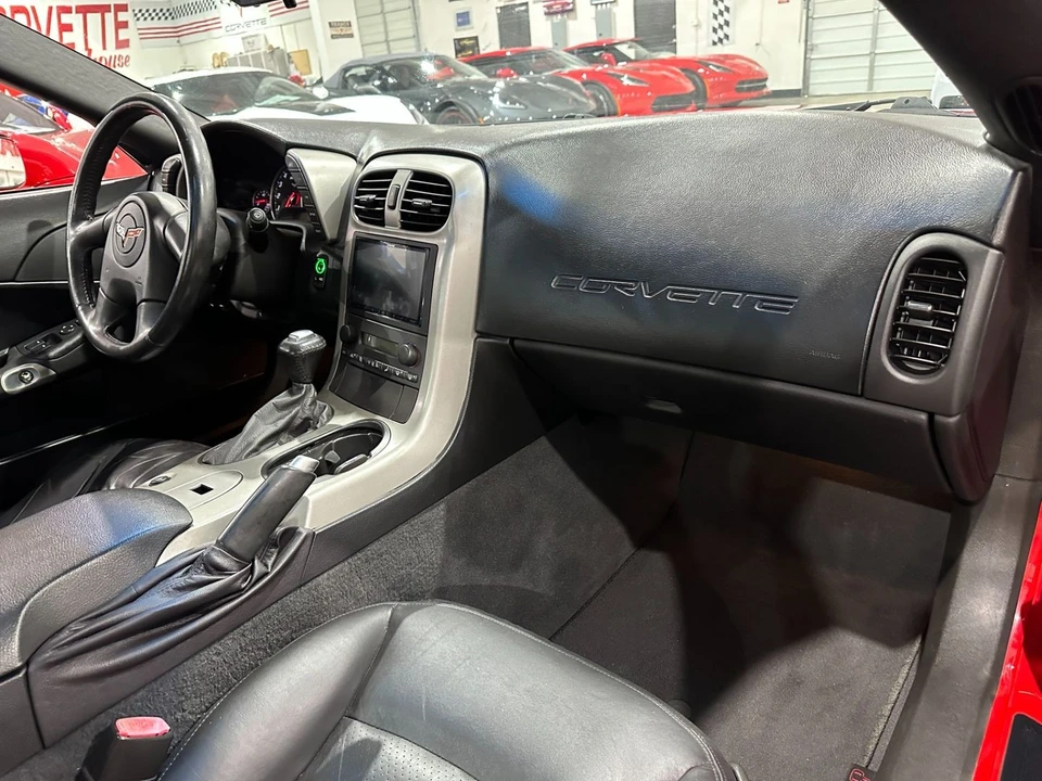 2005 Chevrolet Corvette C6 - Image 10 of 11