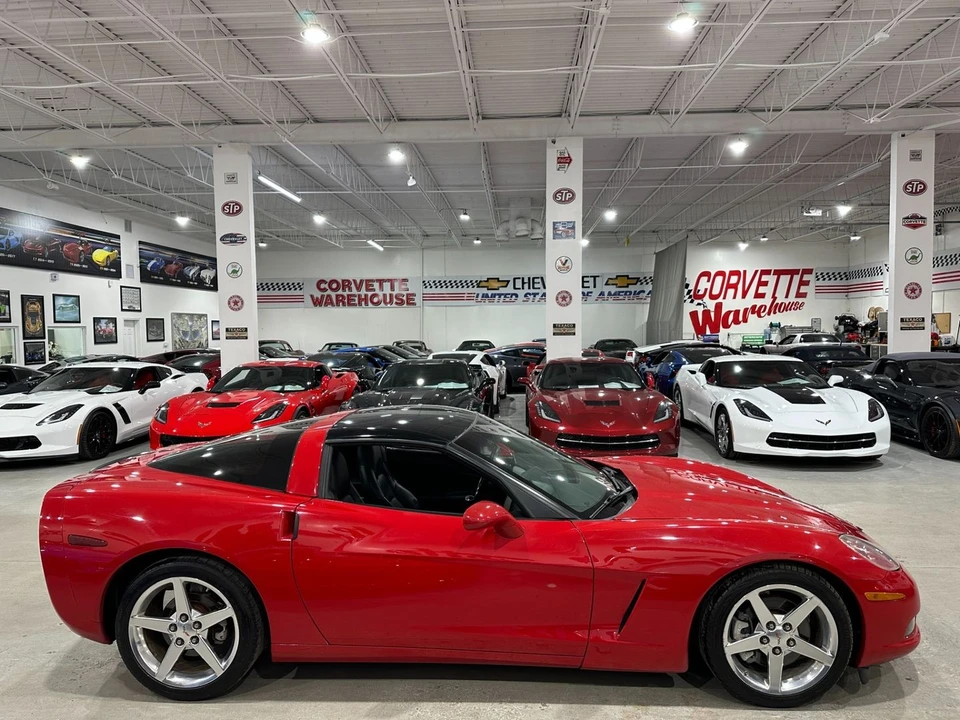 2005 Chevrolet Corvette C6 - Image 6 of 11