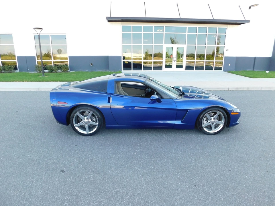 2005 Chevrolet Corvette C6 - Image 15 of 31