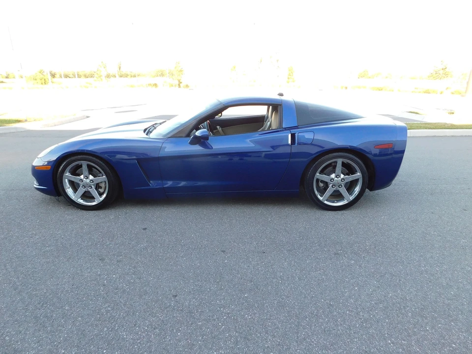 2005 Chevrolet Corvette C6 - Image 5 of 31