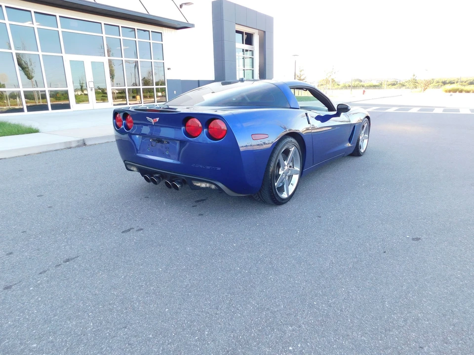 2005 Chevrolet Corvette C6 - Image 13 of 31