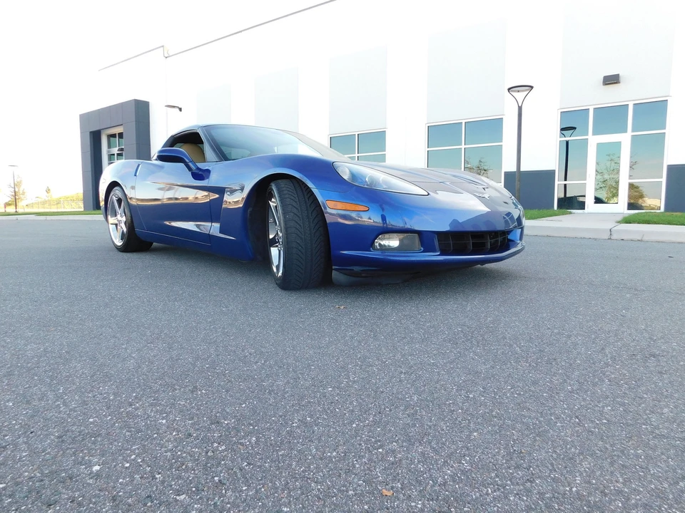 2005 Chevrolet Corvette C6 - Image 16 of 31