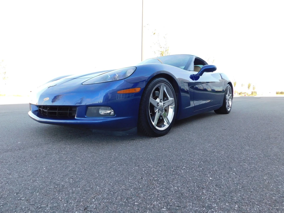 2005 Chevrolet Corvette C6 - Image 2 of 31