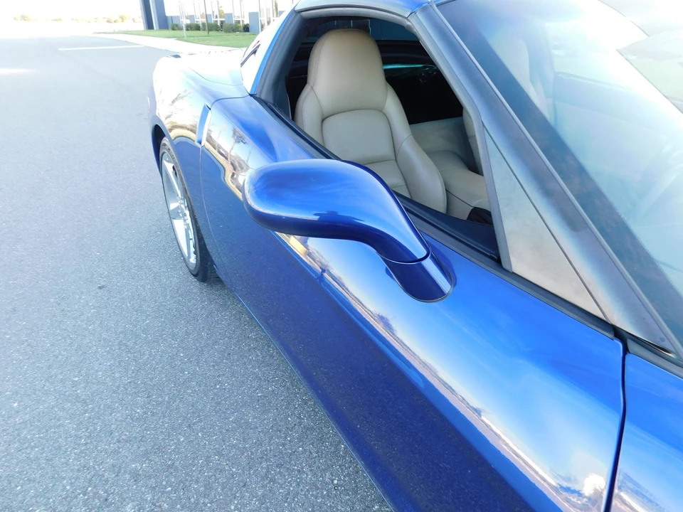 2005 Chevrolet Corvette C6 - Image 24 of 31