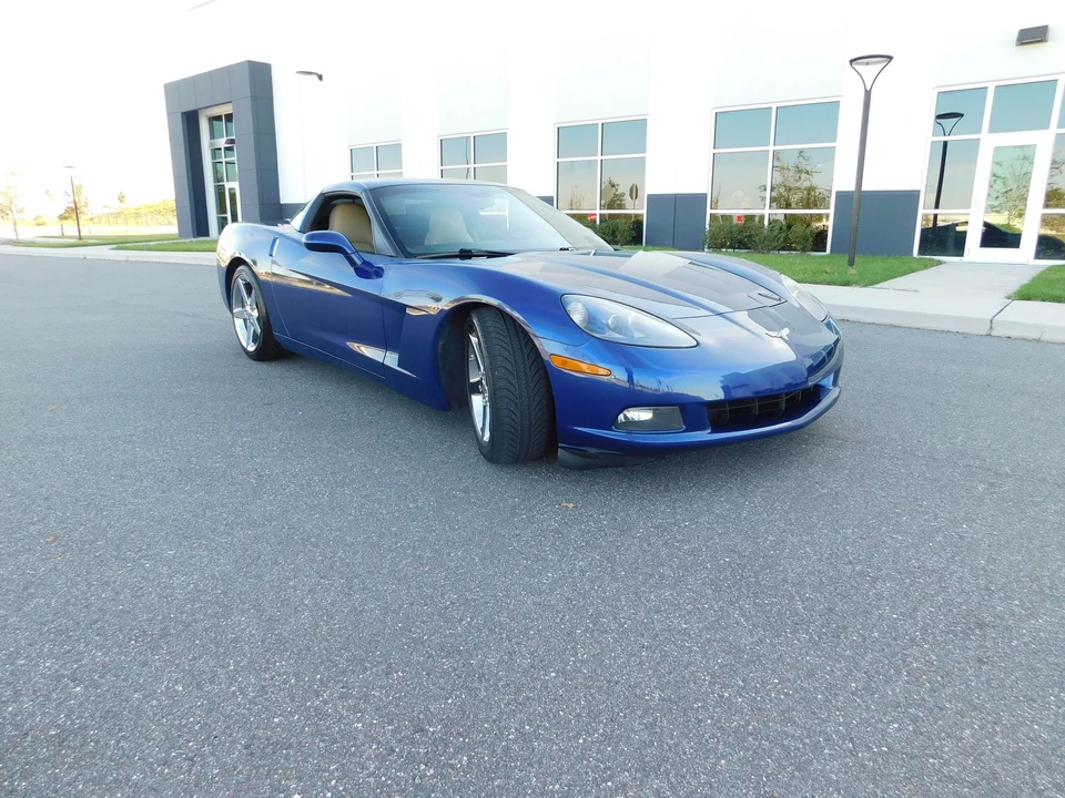 2005 Chevrolet Corvette C6 - Image 17 of 31