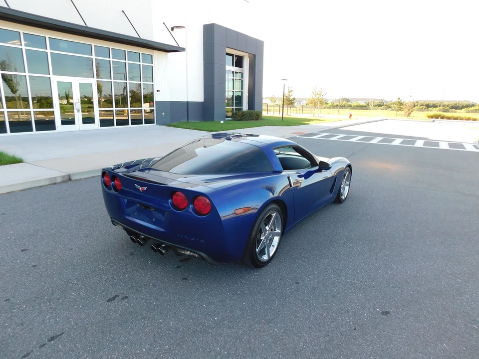 2005 Chevrolet Corvette C6 - Image 12 of 31